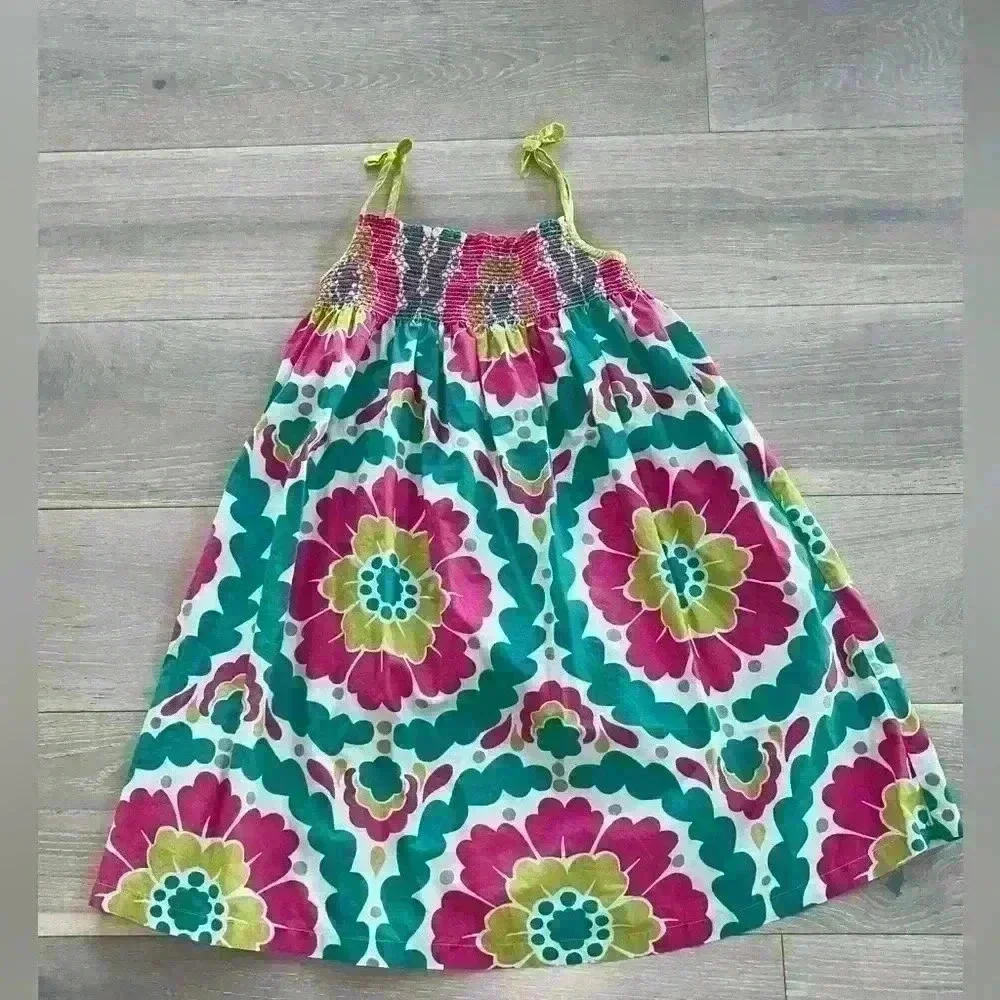 Mini Boden Girls Floral Smocked Sundress size 9/10 years old - Picture 2 of 8